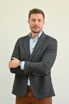doc. dr Stefan Surlić