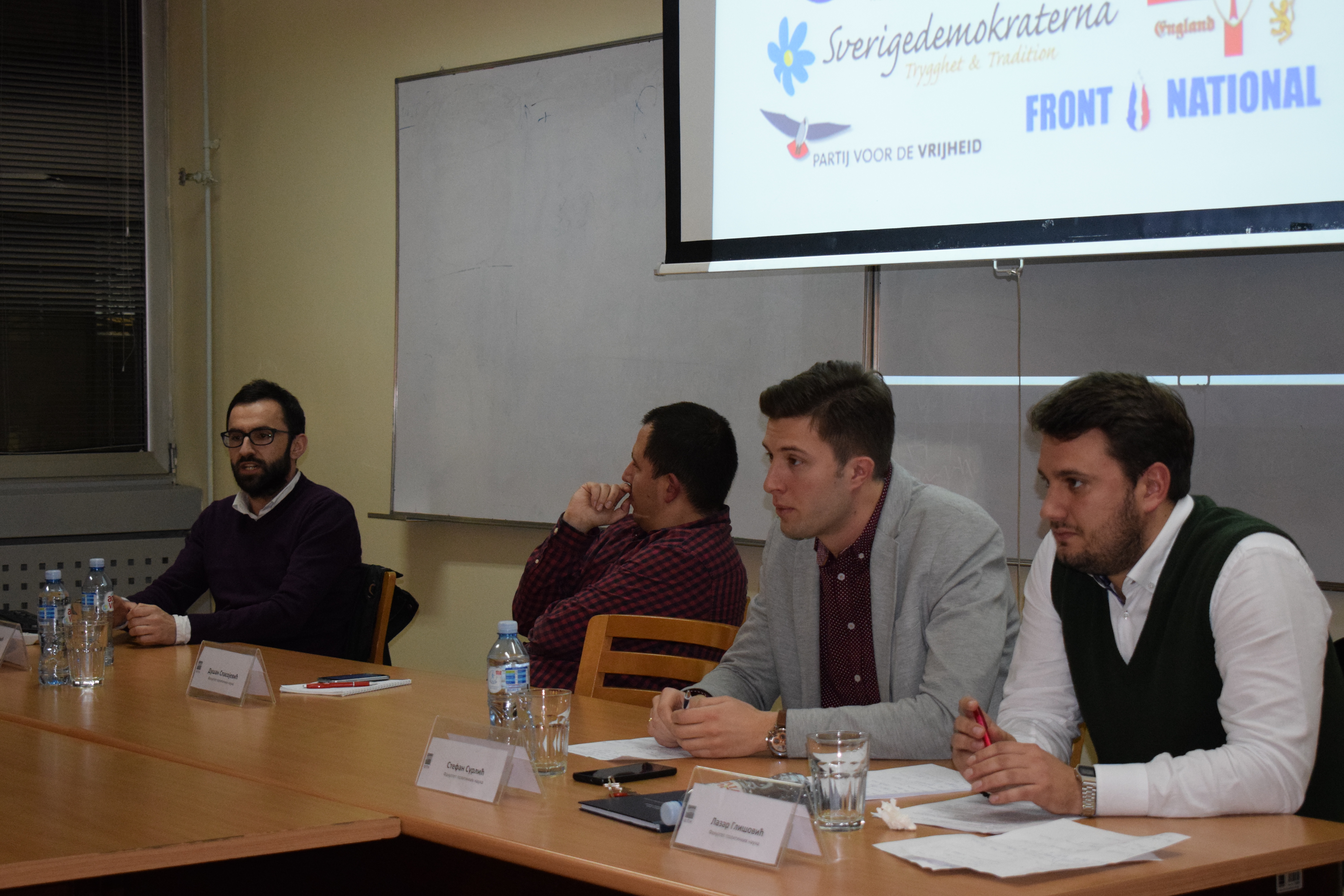 Одржана трибина „Криза демократије“