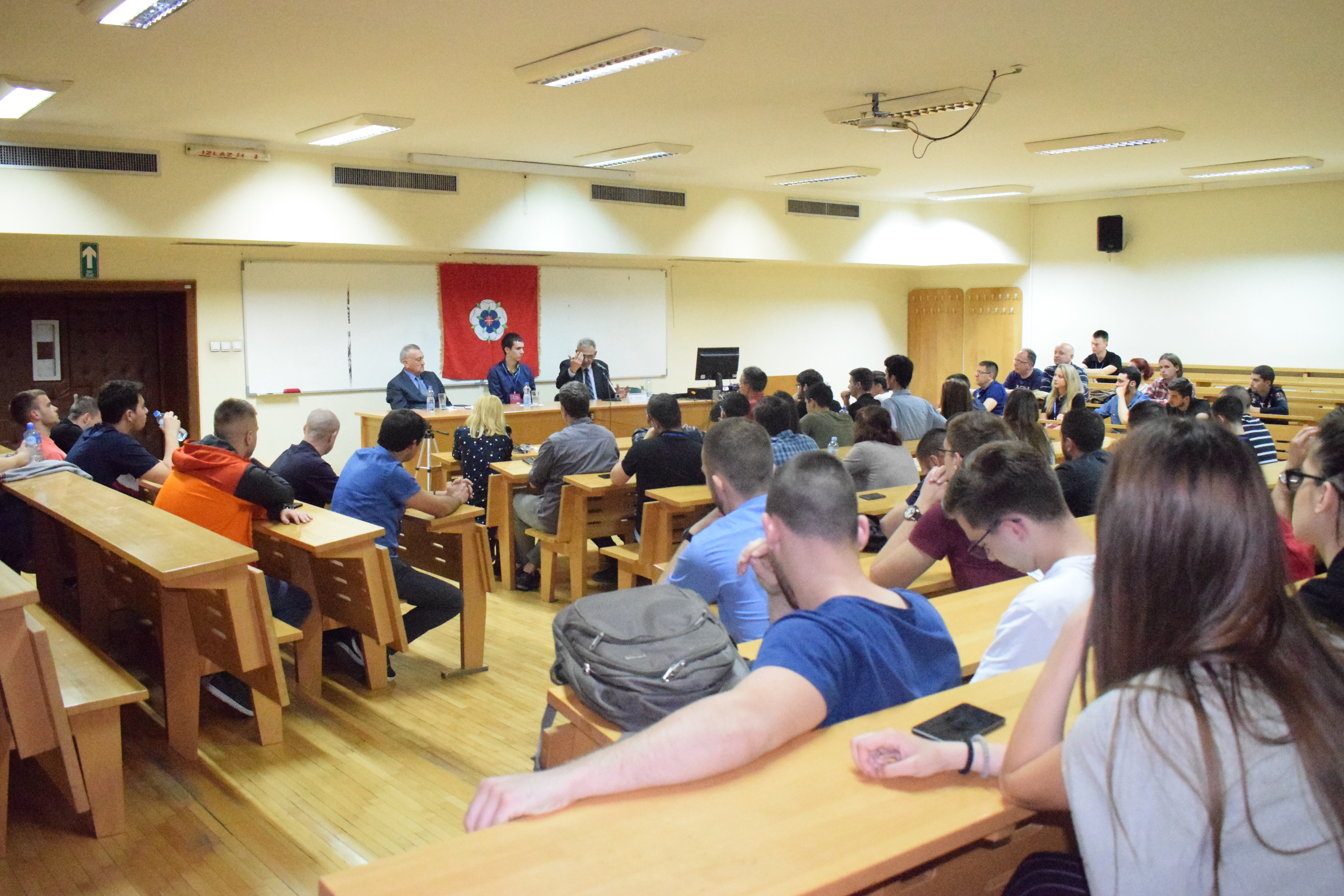 Одржана трибина „Одбрана Космета – нема предаје“