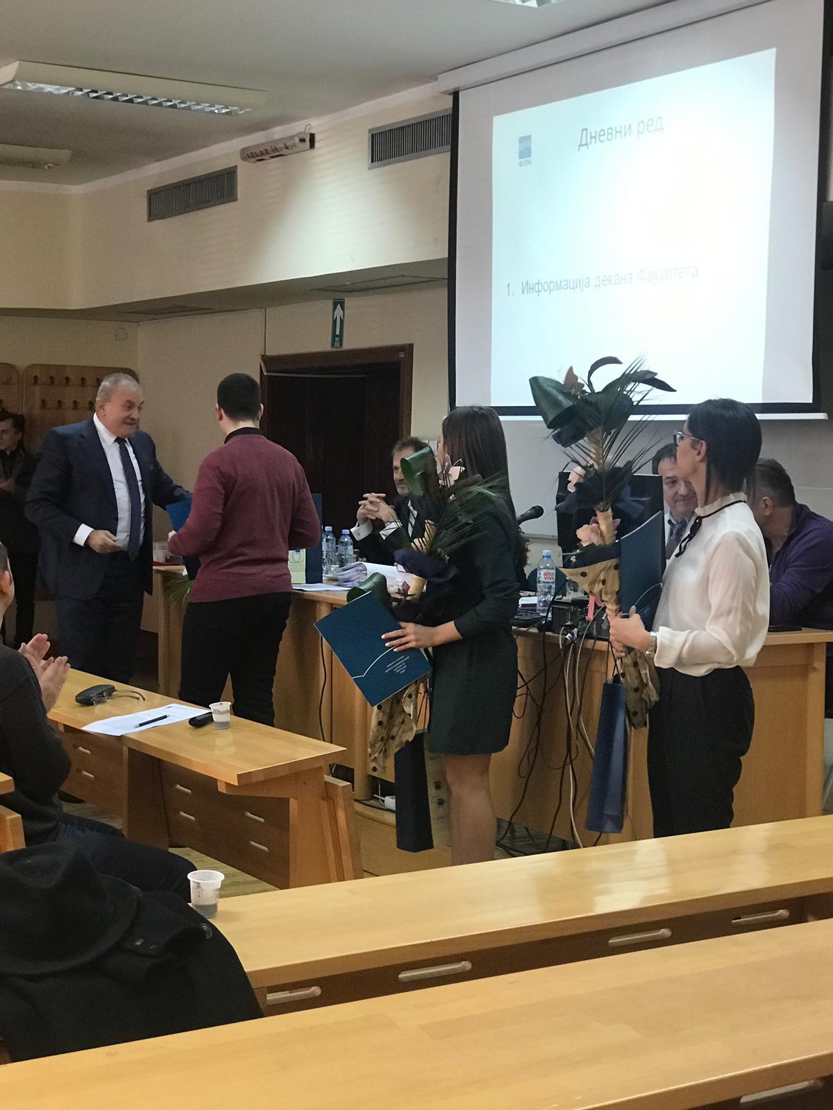Додељене повеље ,,Студент генерације“ најбољим студентима генерације 2014/15. године