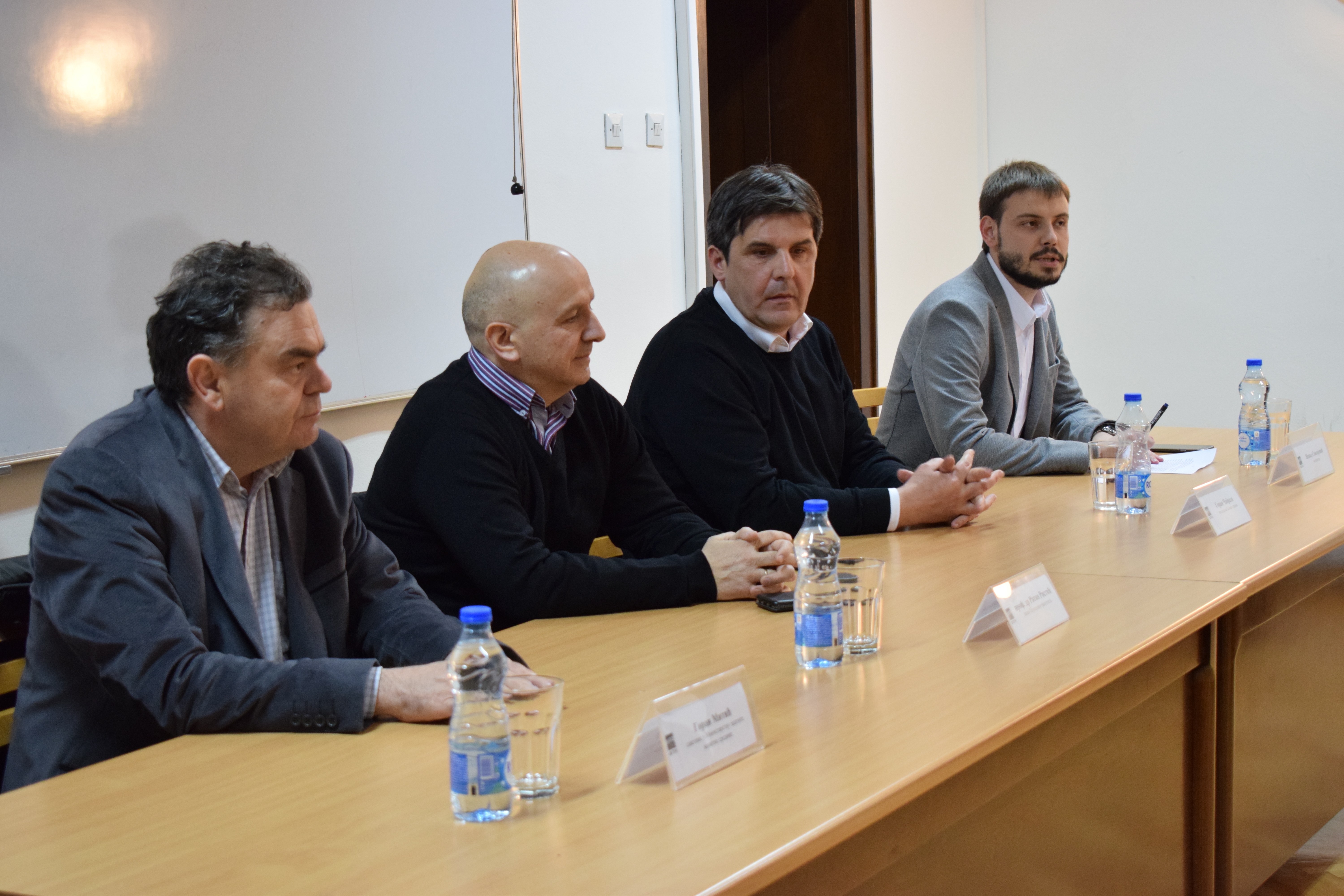 Одржано предавање „Еколошки проблеми и обновљиви извори енергије у Србији“