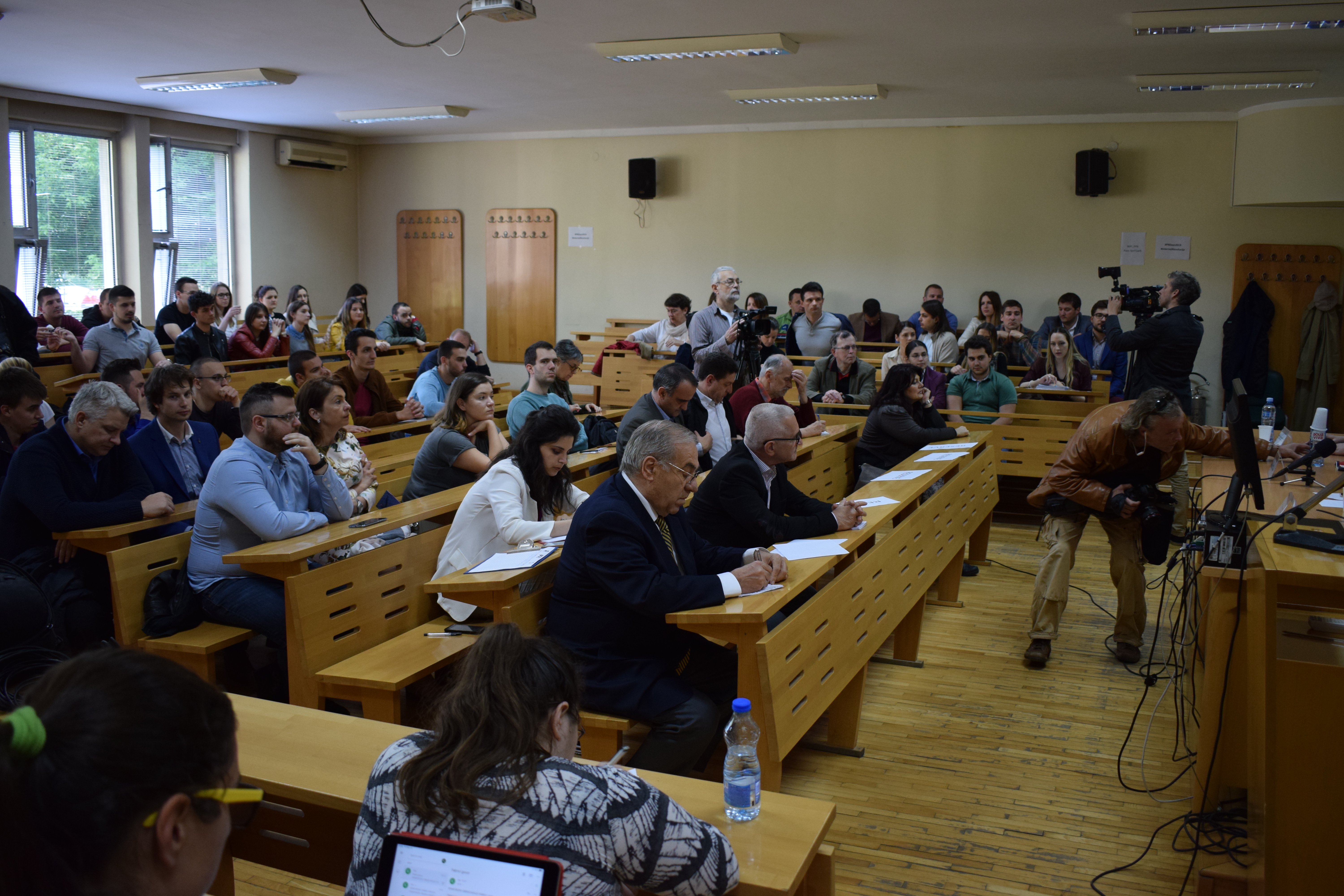 Одржана трибина “ЕУ и Западни Балкан“