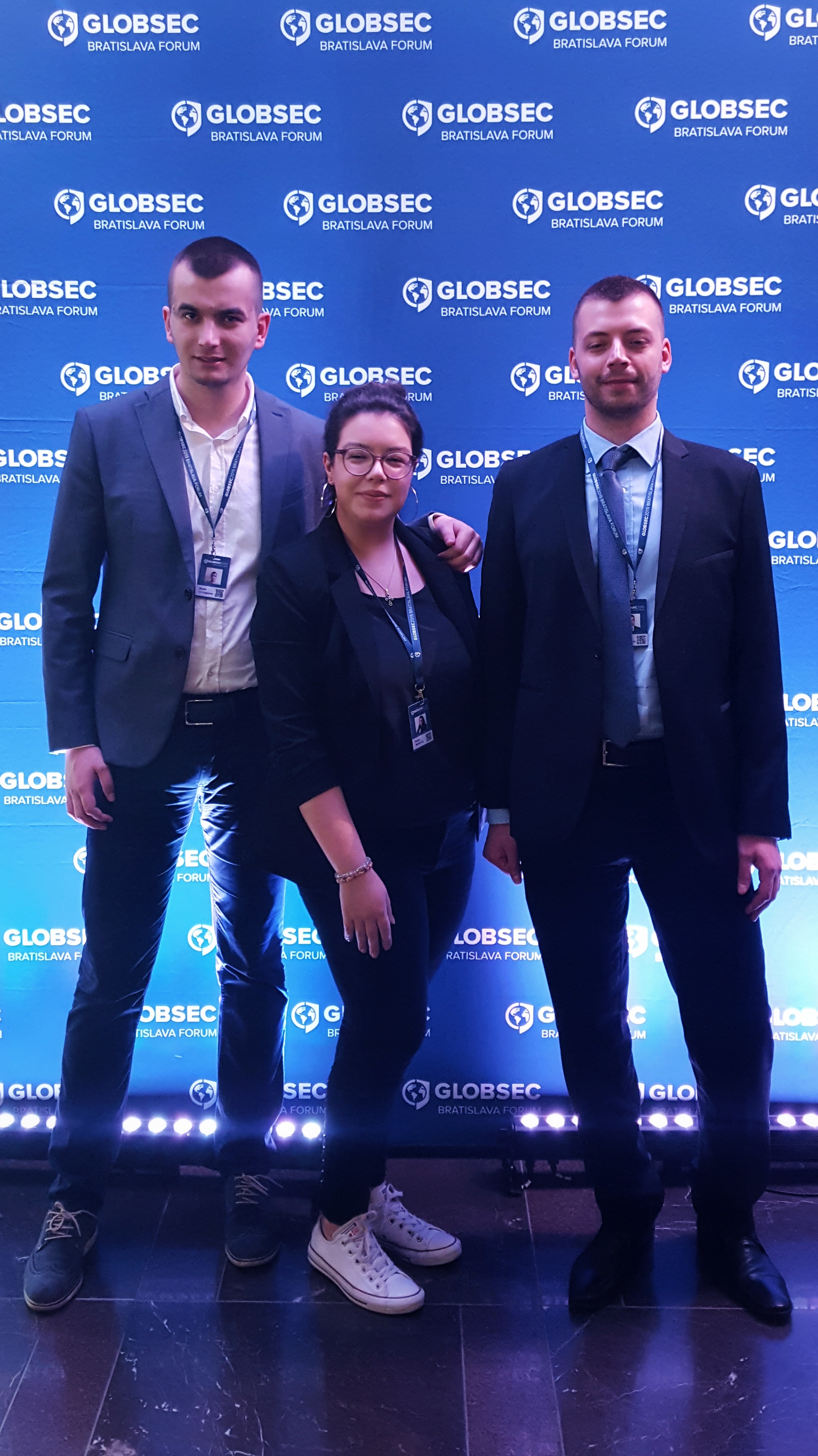 Добитници награде др Предраг Симић за 2019. годину учествовали на престижном безбедносном форуму "GLOBSEC" у Братислави
