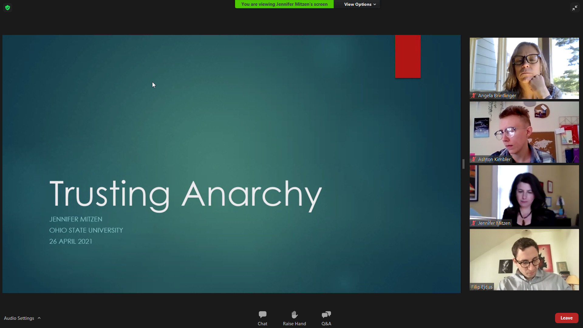 Одржано онлајн предавање на тему “Trusting anarchy: summits and the production of state personhood”