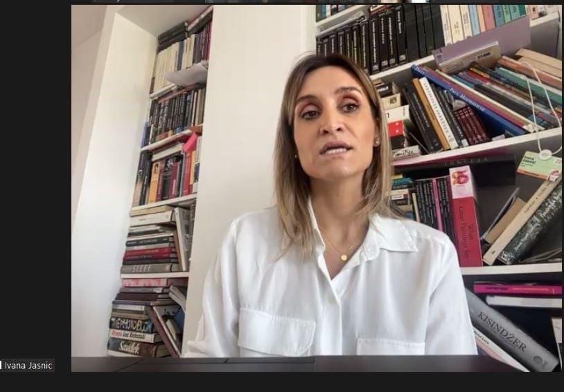 Одржано предавање новинарке Иване Мастиловић Јаснић на тему „Медијско извештавање о случајевима сексуалног злостављања жена у Србији”