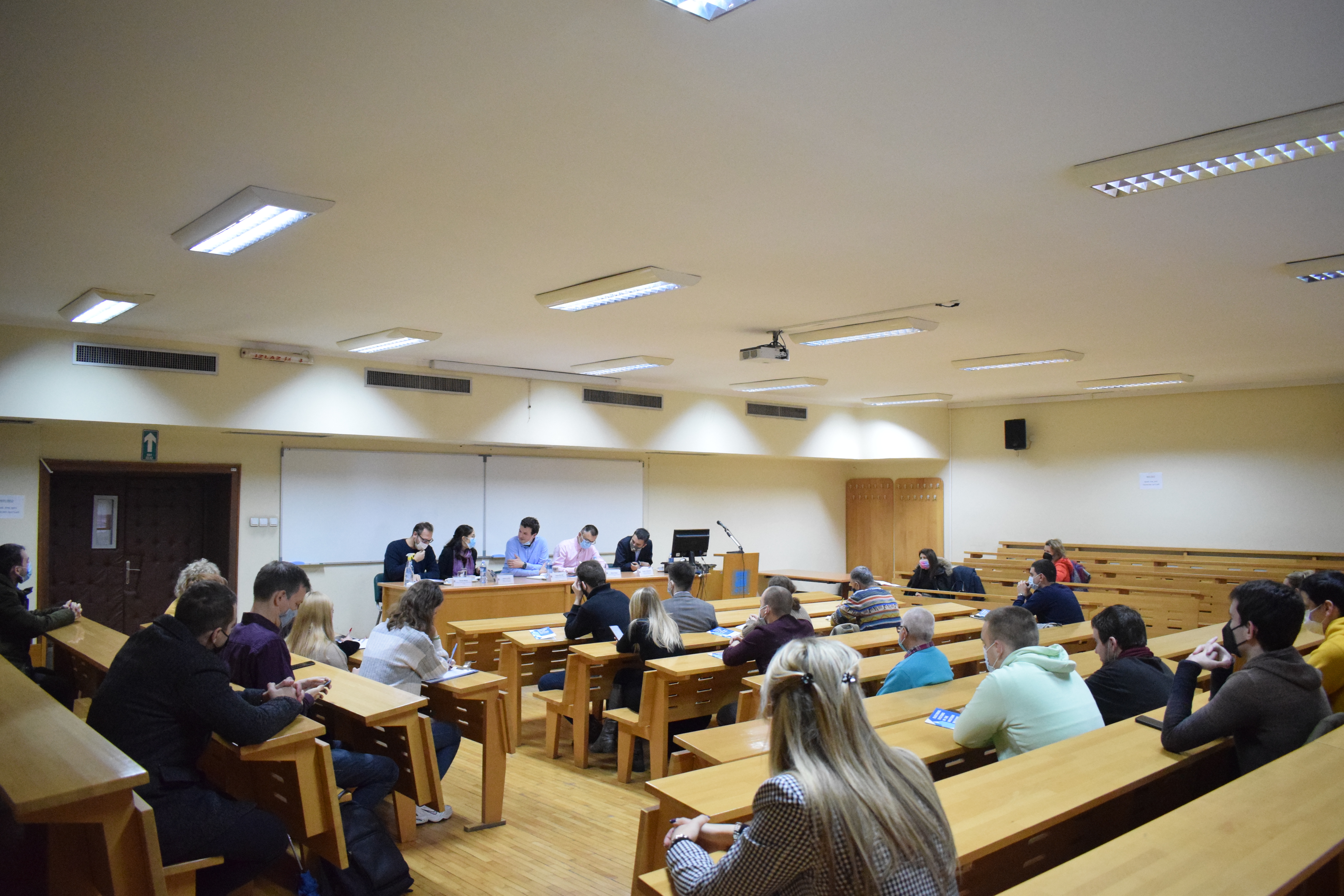 Представљена студија и одржана панел дискусија ‚‚Изборни систем на Западном Балкану: више демократије, више одговорности?"