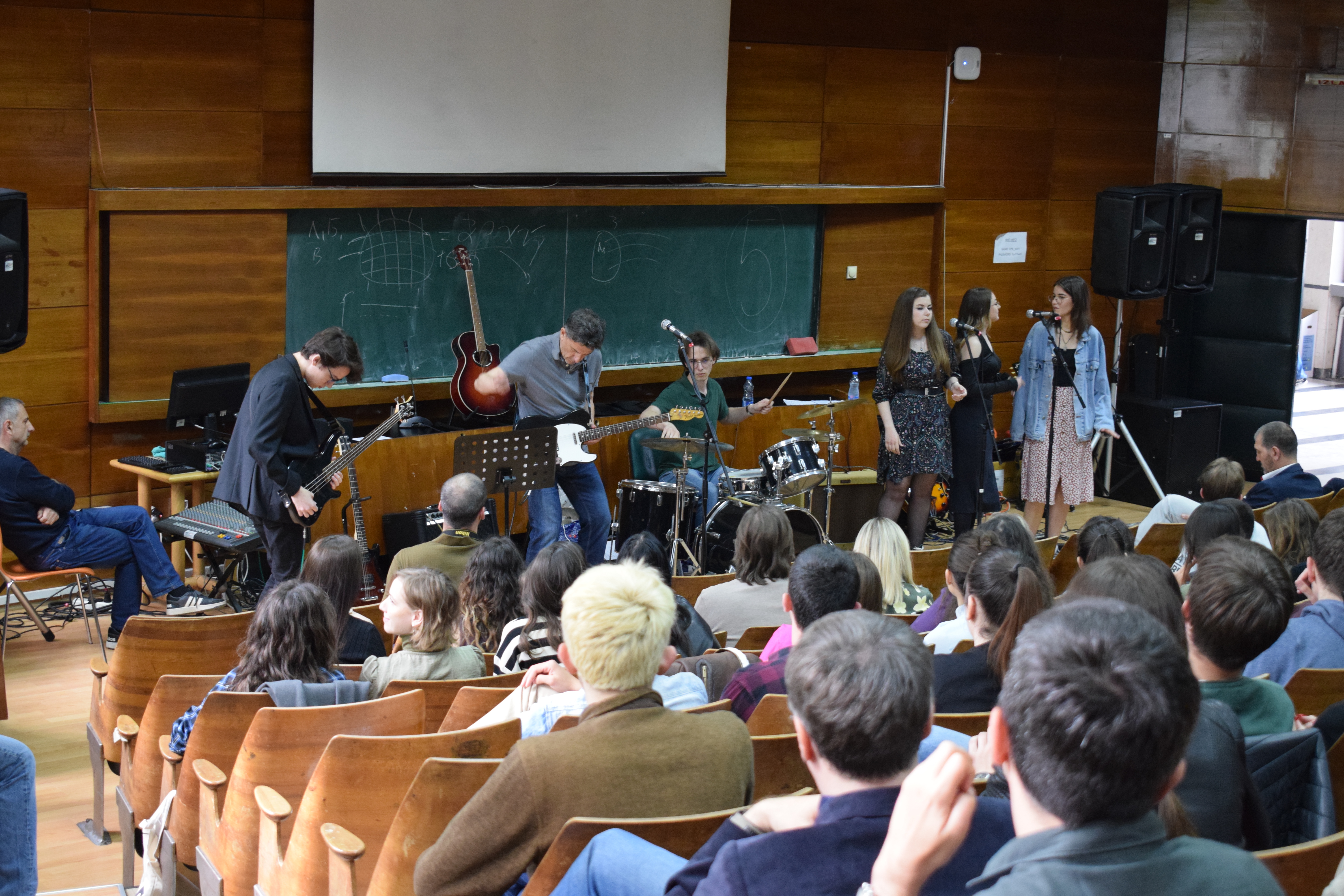 Održan koncert profesora i studenata Fakulteta političkih nauka