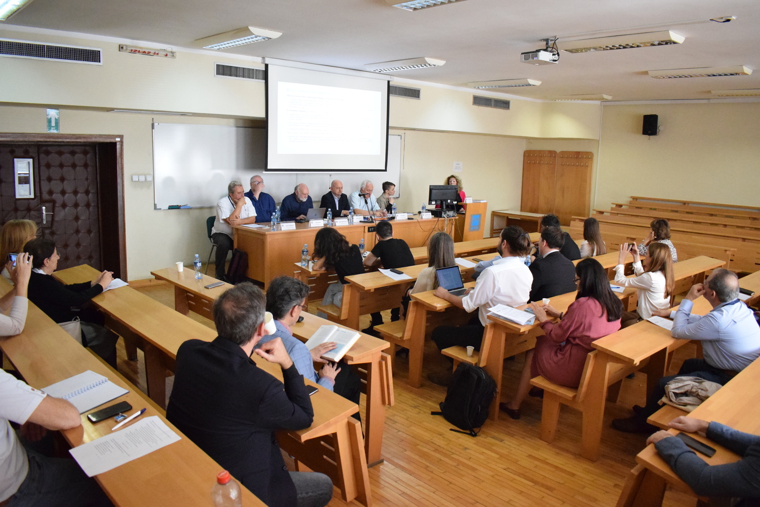 Predstavljena knjiga „Integracija Zapadnog Balkana u EU: prevazilaženje zajedničkih pogrešnih percepcija“ na 17. Saboru politikologa