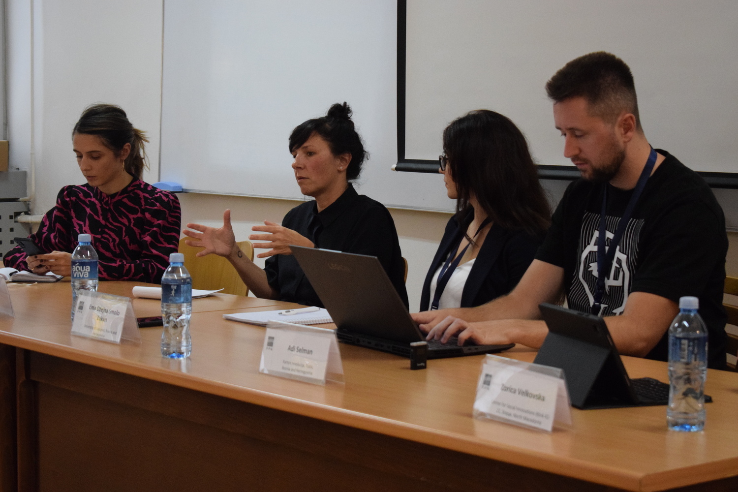 Održan okrugli sto „Demokratske inovacije: alternativni angažmani građana pri otporu autoritarizmu“ na 17. Saboru politikologa