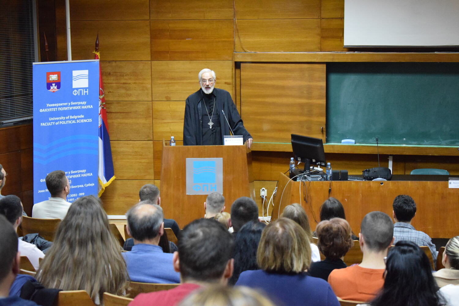 Протојереј-ставрофор проф. др Милош Весин одржао предавање ,,Изазови пред савременим хришћанином”