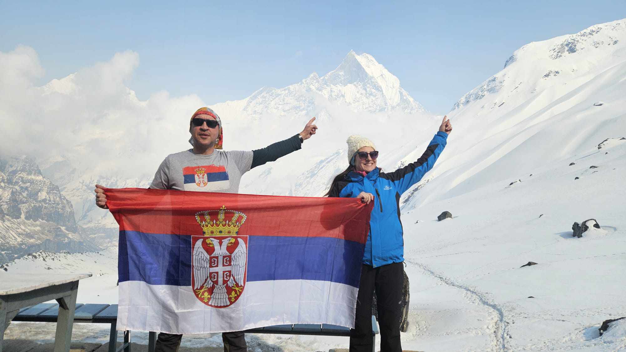 Алумнисти Факултета политичких наука освојили Хималајe (Annapurna Base Camp)
