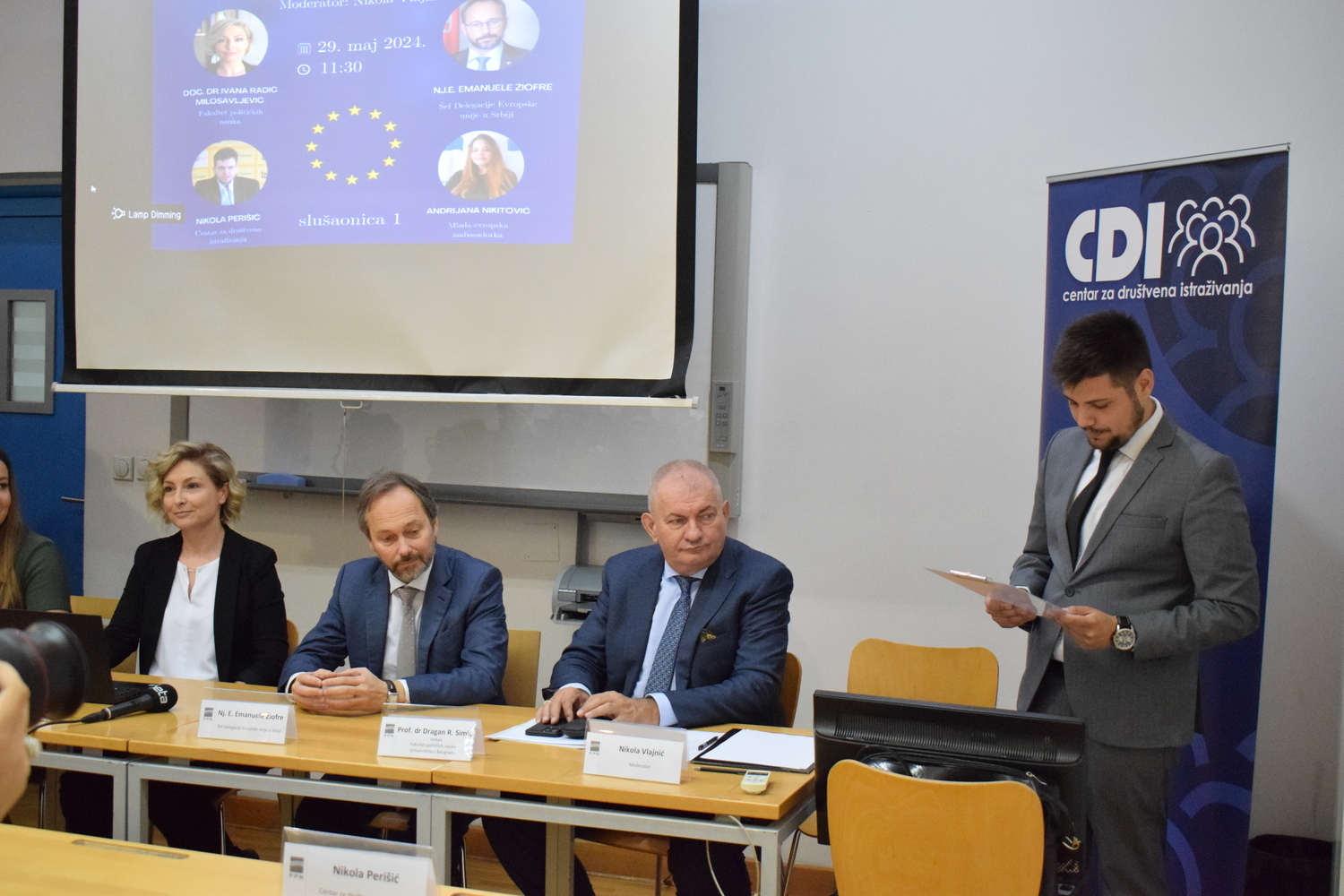 Одржана трибина „У сусрет изборима за Европски парламент“