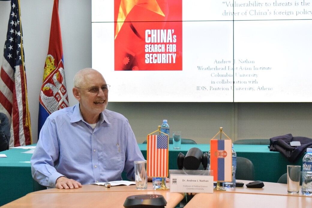 Одржано предавање професора Андрјуа Нејтана са Универзитета Колумбија