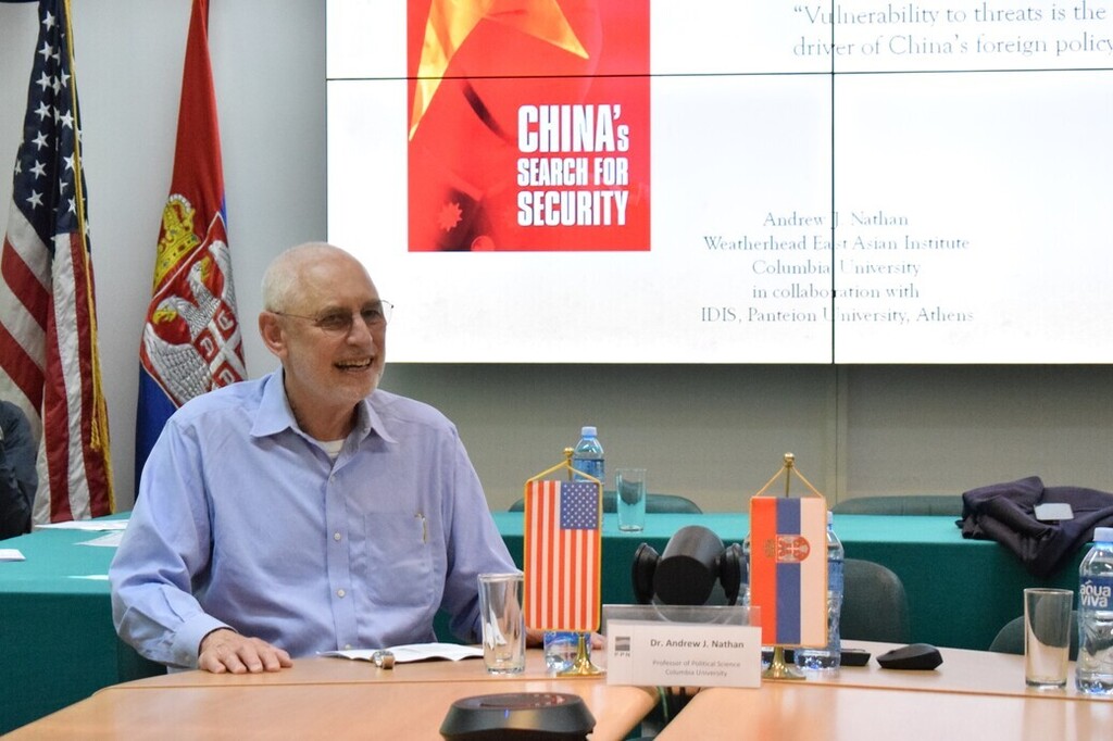 Одржано предавање професора Андрјуа Нејтана са Универзитета Колумбија