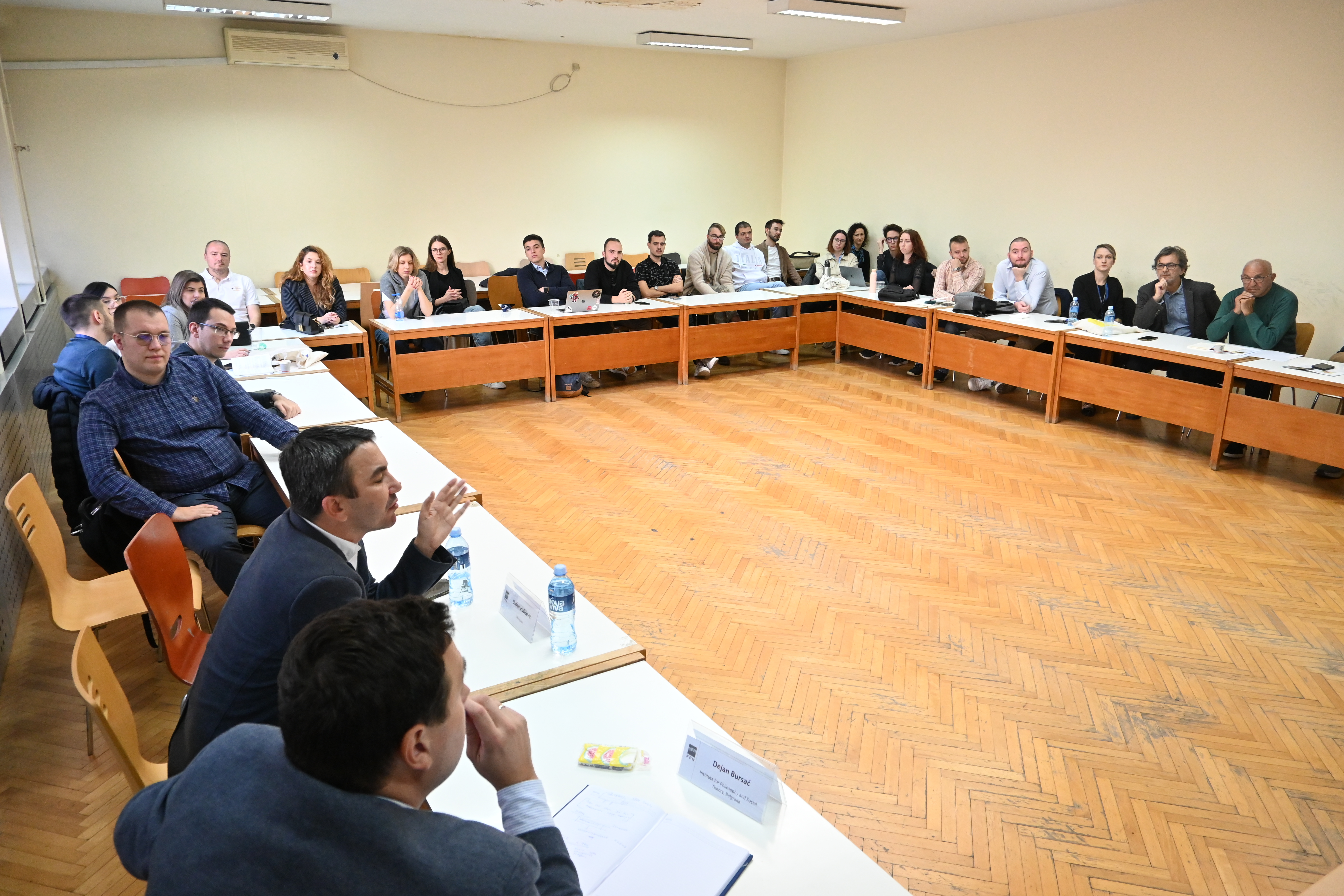 Одржана дебата „Који изборни систем је бољи?“ на 18. Сабору политиколога