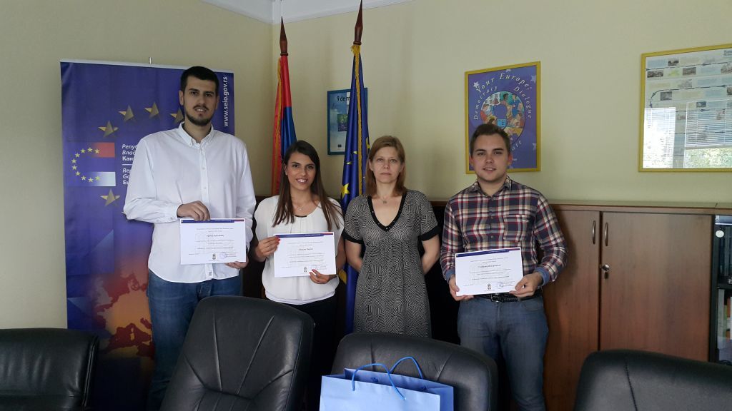 Наши студенти најбољи аутори радова о ЕУ на конкурсу Канцеларије за европске интеграције