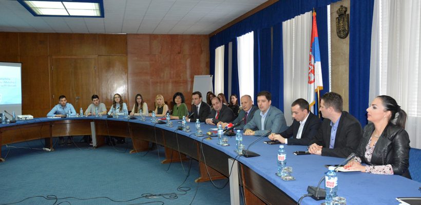 Посета студената Факултета политичких наука Канцеларији за Косово и Метохију