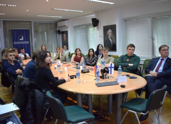 Одржано предавање „Финска као нордијска држава благостања: како смо стигли до тамо“