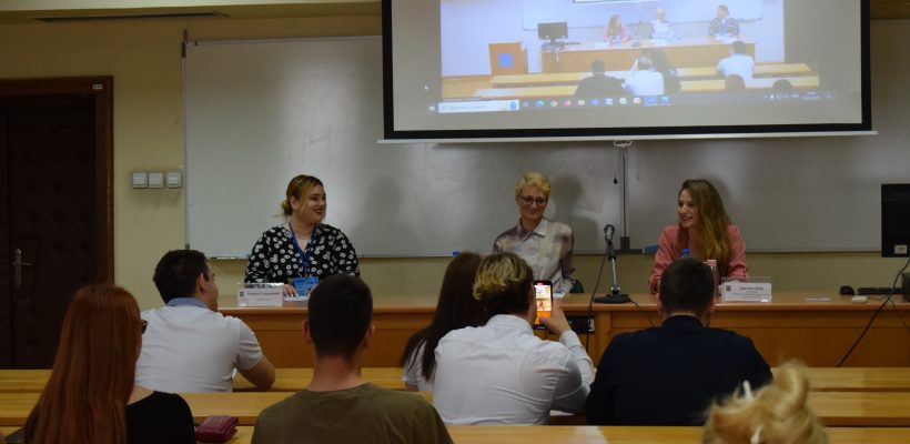 Одржана трибина „Слобода медија у Србији”