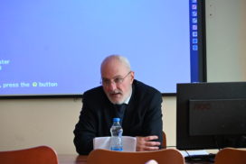 Одржано предавање ,,Теоретизација стања Европске уније” проф. Димитриса Хрисохоуа