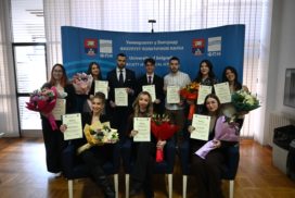 Додељене повеље „Студент генерације” студентима уписаним школске 2020/2021. и 2021/2022. године