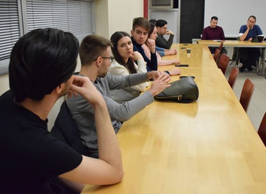 Читалачка група „Савремена политичка теорија и Савремена политичка економија“